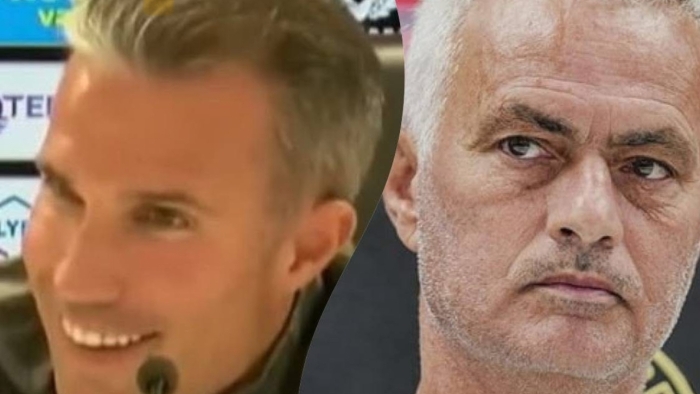 Robin van Persie’den Fenerbahçe’ye olay gönderme!