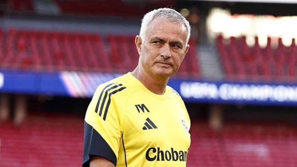 Jose Mourinho, Benfica maçının ilk 11’ini belirledi