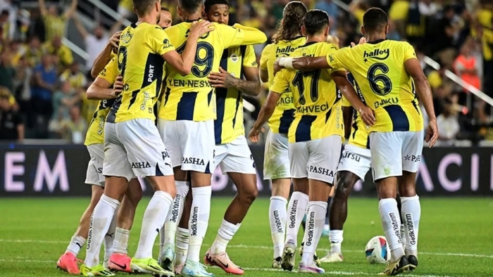 Fenerbahçe, Rizespor’u Konuk Ediyor: İşte Olası 11’ler