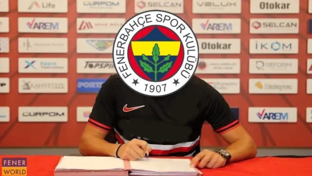 Fenerbahçe’ye veda etti, ezeli rakibiyle el sıkıştı!