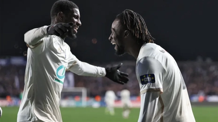 Mourinho’nun Özel Teması Sonuç Verdi: Fenerbahçe’den Tarihe Damga Vuracak Transfer!