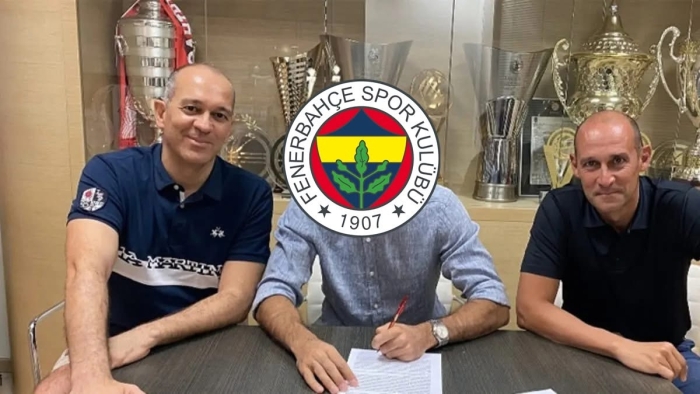 Fenerbahçe’ye Veda Etti, Yeni Takımıyla Resmen Anlaştı!